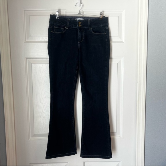 Paige Hidden Hill Low Rise Dark Wash Jean Size 28 - Picture 1 of 6